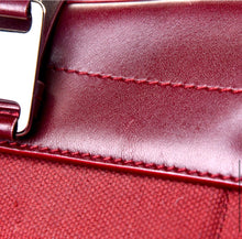 Load image into Gallery viewer, CHRISTIAN DIOR - Vintage Leather Columbus Ave Handbag