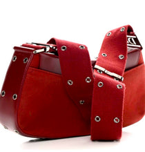 Load image into Gallery viewer, CHRISTIAN DIOR - Vintage Leather Columbus Ave Handbag