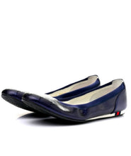 Load image into Gallery viewer, Gucci Imprime Monogram Ballerina Flats