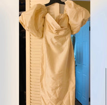 Load image into Gallery viewer, Puff Sleeve Strspless Maxi Dress