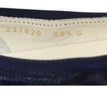 Load image into Gallery viewer, Gucci Imprime Monogram Ballerina Flats
