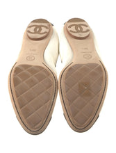 Load image into Gallery viewer, Chanel Lambskin Ballet Flats
