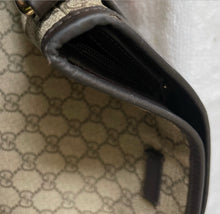 Load image into Gallery viewer, Gucci Crossbody Bag

