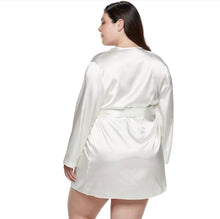 Load image into Gallery viewer, Flora by Flora Nikrooz Robe
